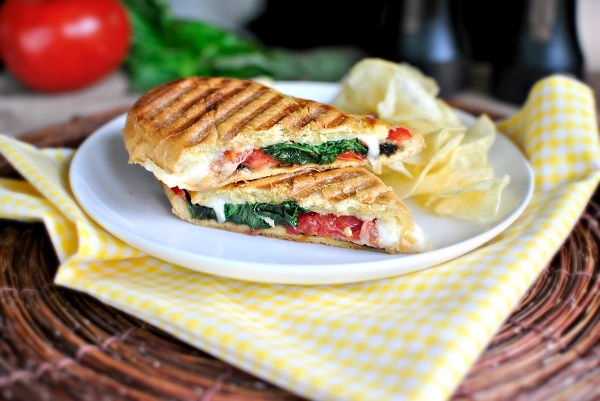 Caprese Sandwich